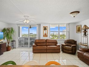 3210 SE 10th St 9F, Pompano Beach FL 33062