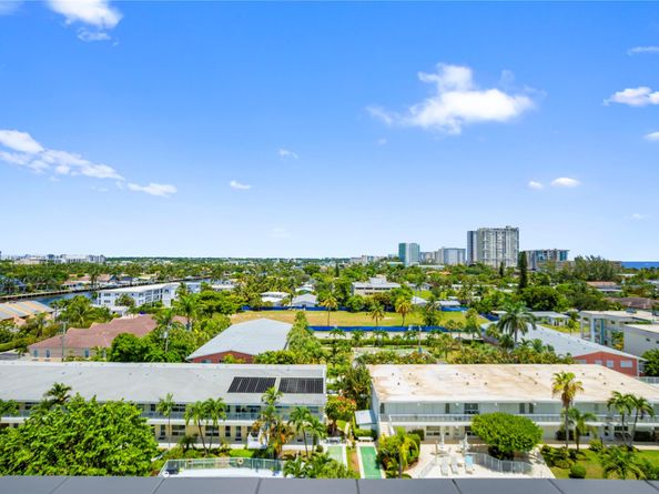 3210 SE 10th St 9F, Pompano Beach FL 33062
