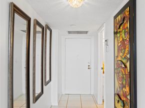 3210 SE 10th St 9F, Pompano Beach FL 33062