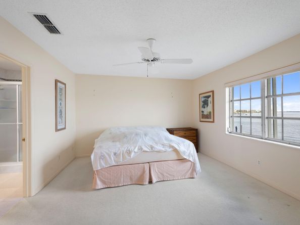 371 Wilma Circle 5, Riviera Beach FL 33404