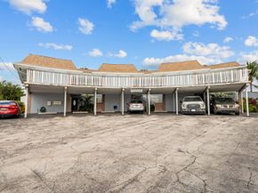 371 Wilma Circle 5, Riviera Beach FL 33404