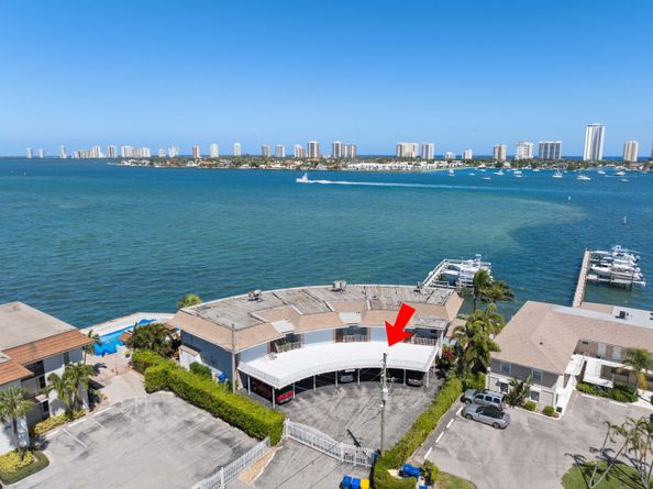371 Wilma Circle 5, Riviera Beach FL 33404