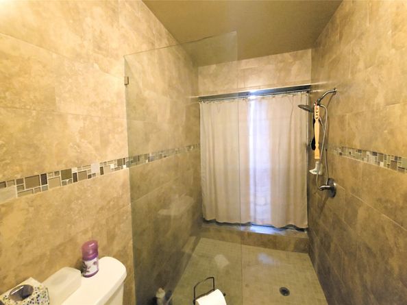 9091 NW 11th Ct, Plantation FL 33322