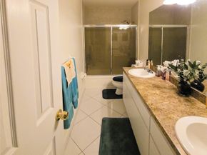 9091 NW 11th Ct, Plantation FL 33322