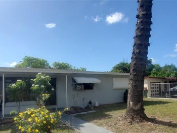 1795 Lauderdale Manor Dr