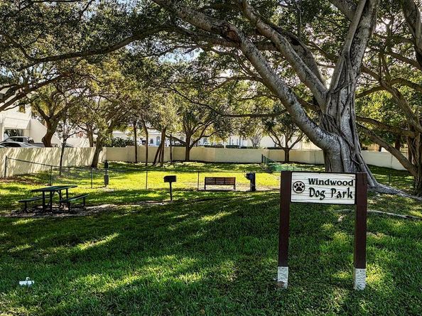 416 Buttonwood Place, Boca Raton FL 33431