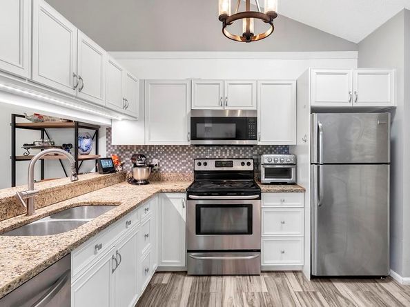 416 Buttonwood Place, Boca Raton FL 33431