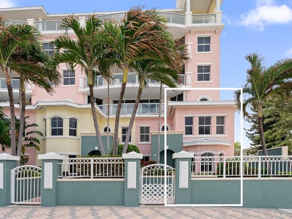 2051 SE 3rd St TH8, Deerfield Beach FL 33441