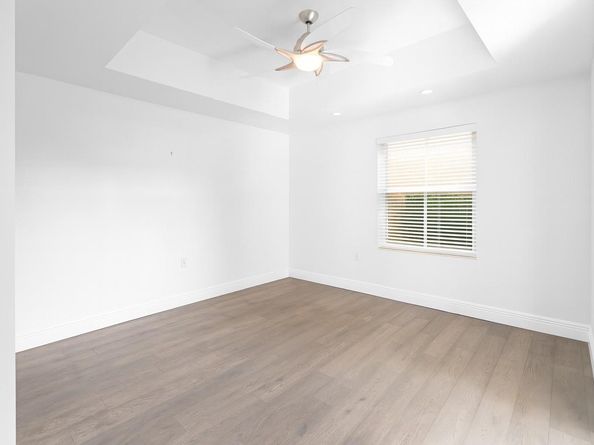 2051 SE 3rd St TH8, Deerfield Beach FL 33441