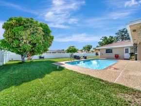 2303 NW 115 Ave, Coral Springs FL 33065