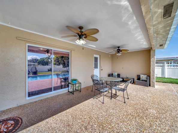 2303 NW 115 Ave, Coral Springs FL 33065
