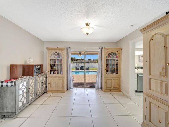 2303 NW 115 Ave, Coral Springs FL 33065