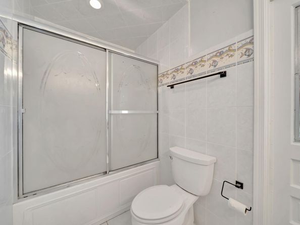 2303 NW 115 Ave, Coral Springs FL 33065
