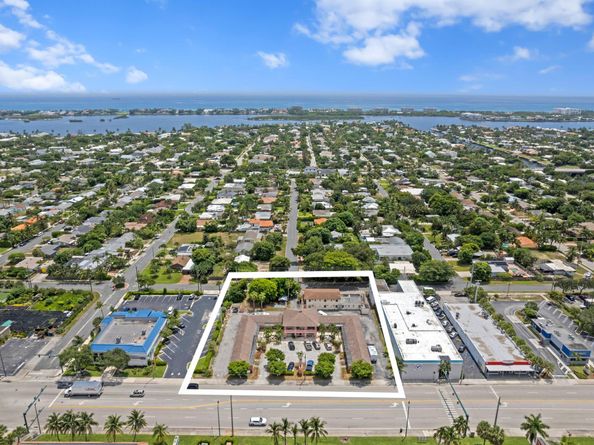 7800 S Dixie Highway, West Palm Beach FL 33405