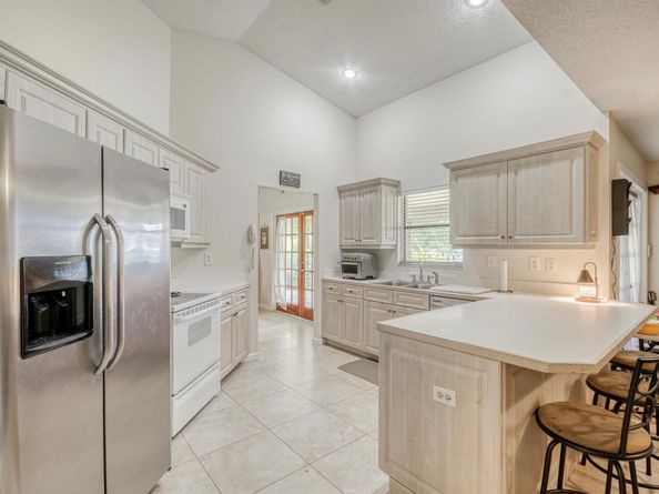 122 Heron Parkway, Royal Palm Beach FL 33411
