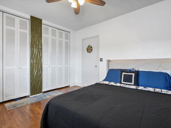 900 Atlantic Shores Blvd 209, Hallandale Beach FL 33009