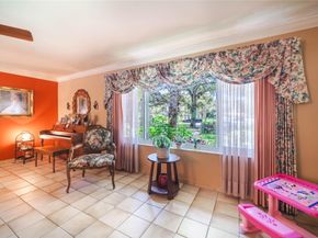 8635 Menteith Ter, Miami Lakes FL 33016