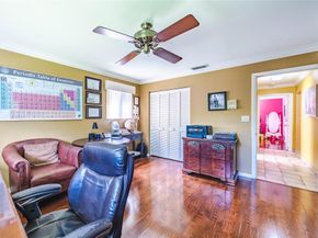 8635 Menteith Ter, Miami Lakes FL 33016