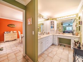 8635 Menteith Ter, Miami Lakes FL 33016
