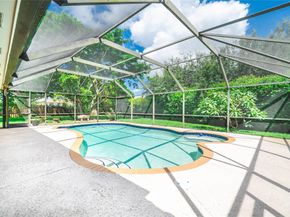 8635 Menteith Ter, Miami Lakes FL 33016