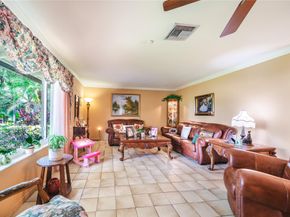 8635 Menteith Ter, Miami Lakes FL 33016