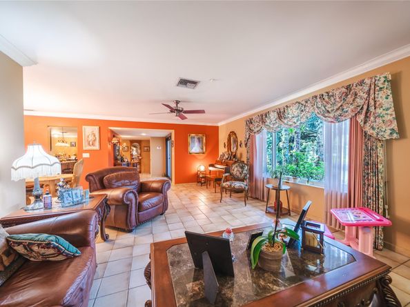 8635 Menteith Ter, Miami Lakes FL 33016