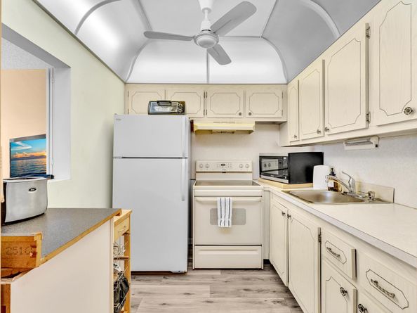 339 Mansfield I 339, Boca Raton FL 33434