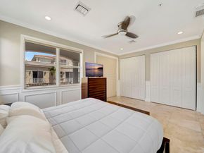 1368 Bayview Dr, Fort Lauderdale FL 33306