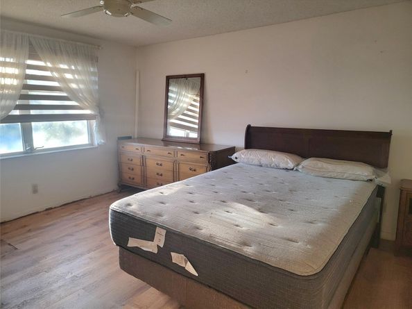 8120 SW 24th St 212, North Lauderdale FL 33068