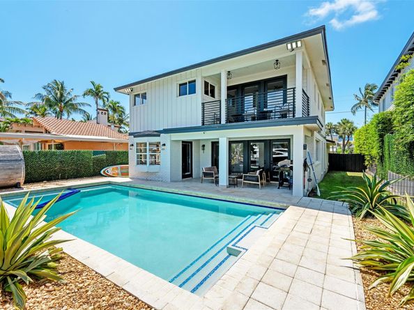1749 SE 9th Street, Fort Lauderdale FL 33316