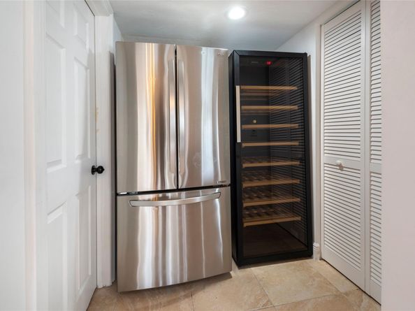 1749 SE 9th Street, Fort Lauderdale FL 33316