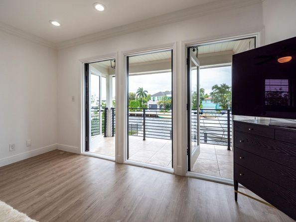 1749 SE 9th Street, Fort Lauderdale FL 33316