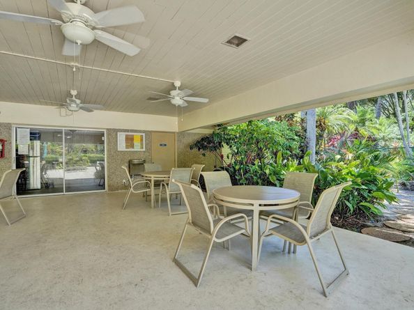 806 Cypress Grove Ln 412, Pompano Beach FL 33069