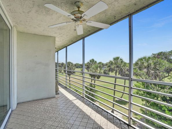 806 Cypress Grove Ln 412, Pompano Beach FL 33069