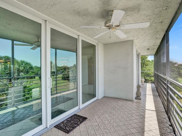 806 Cypress Grove Ln 412, Pompano Beach FL 33069