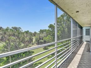 806 Cypress Grove Ln 412, Pompano Beach FL 33069