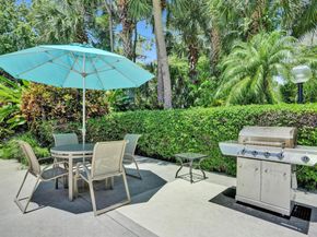 806 Cypress Grove Ln 412, Pompano Beach FL 33069