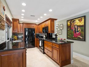 2750 NE 45th St, Lighthouse Point FL 33064