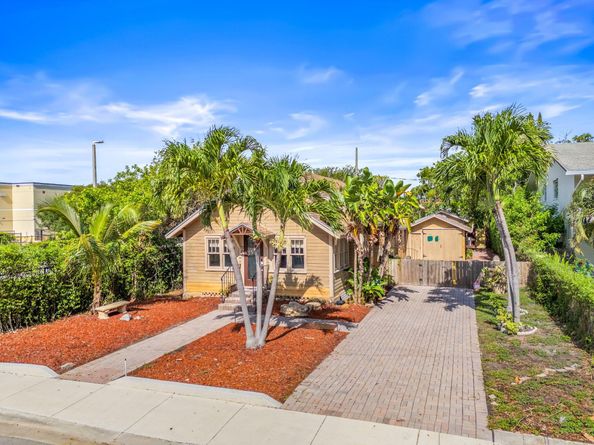 909 N L Street, Lake Worth Beach FL 33460