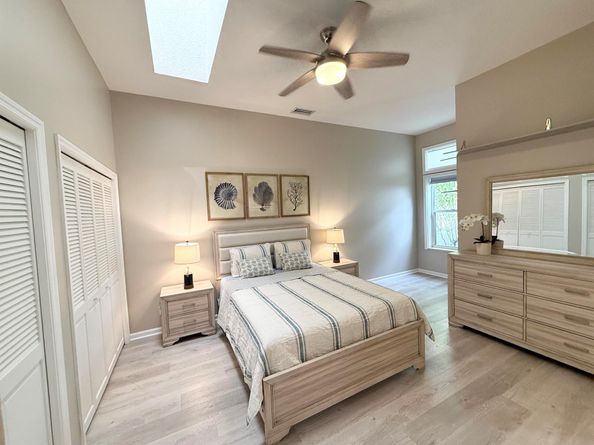400 Seaside Lane, Juno Beach FL 33408