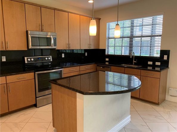 13023 Riverwalk S Cir 13023, Plantation FL 33325