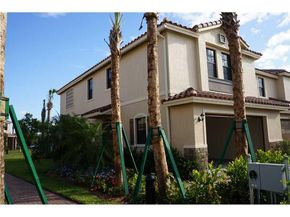 13023 Riverwalk S Cir 13023, Plantation FL 33325