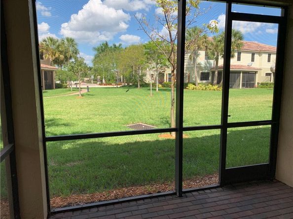 13023 Riverwalk S Cir 13023, Plantation FL 33325