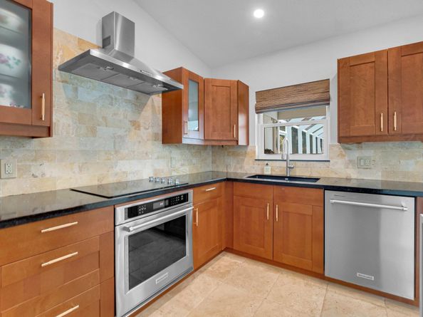 620 NE 15th Place, Boynton Beach FL 33435