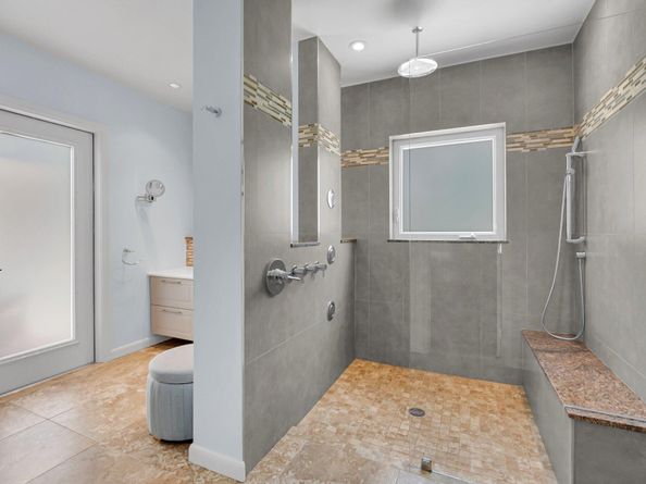 620 NE 15th Place, Boynton Beach FL 33435