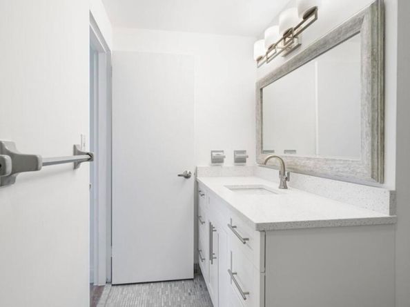 2800 N Flagler Drive 410, West Palm Beach FL 33407