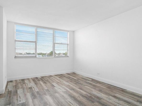 2800 N Flagler Drive 410, West Palm Beach FL 33407