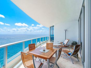 1600 S Ocean Boulevard