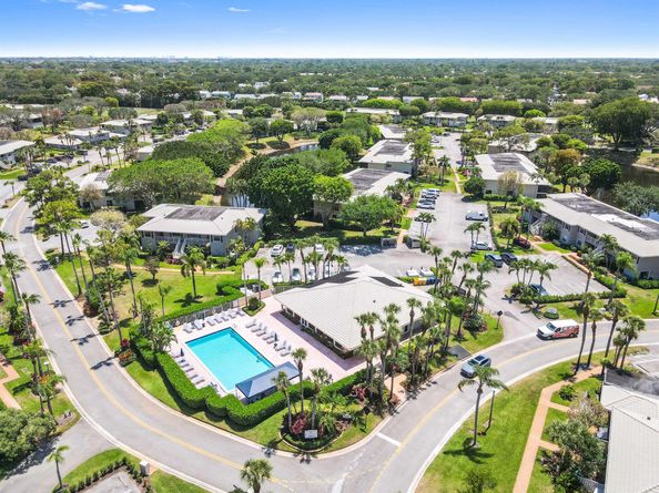 36 Stratford- Hunters Run Lane W C, Boynton Beach FL 33436