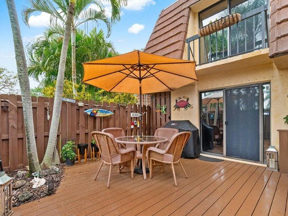 825 Center Street 13b, Jupiter FL 33458